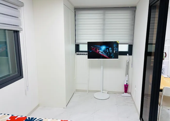Travel Villa