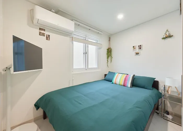 Villa Travel *